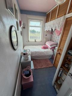2 bedroom flat for sale, West Park Road South Shields NE33 4LB