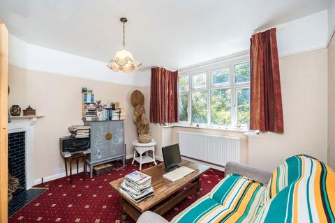 3 bedroom semi-detached house for sale, Raeburn Avenue, Surbiton KT5