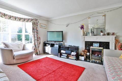 4 bedroom terraced house for sale, Palmerston Avenue, Christchurch, Dorset, BH23