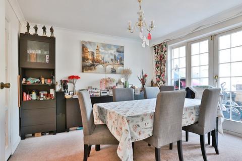 4 bedroom terraced house for sale, Palmerston Avenue, Christchurch, Dorset, BH23