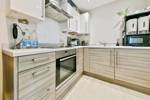 undefined, Swingate, Stevenage, Hertfordshire, SG1