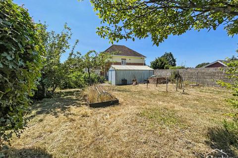 3 bedroom detached bungalow for sale, Mossley Avenue, Poole, BH12 5