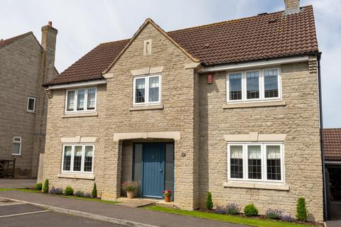 4 bedroom detached house for sale, Immaculate 4 bedroom family home - Watts Corner, Glastonbury