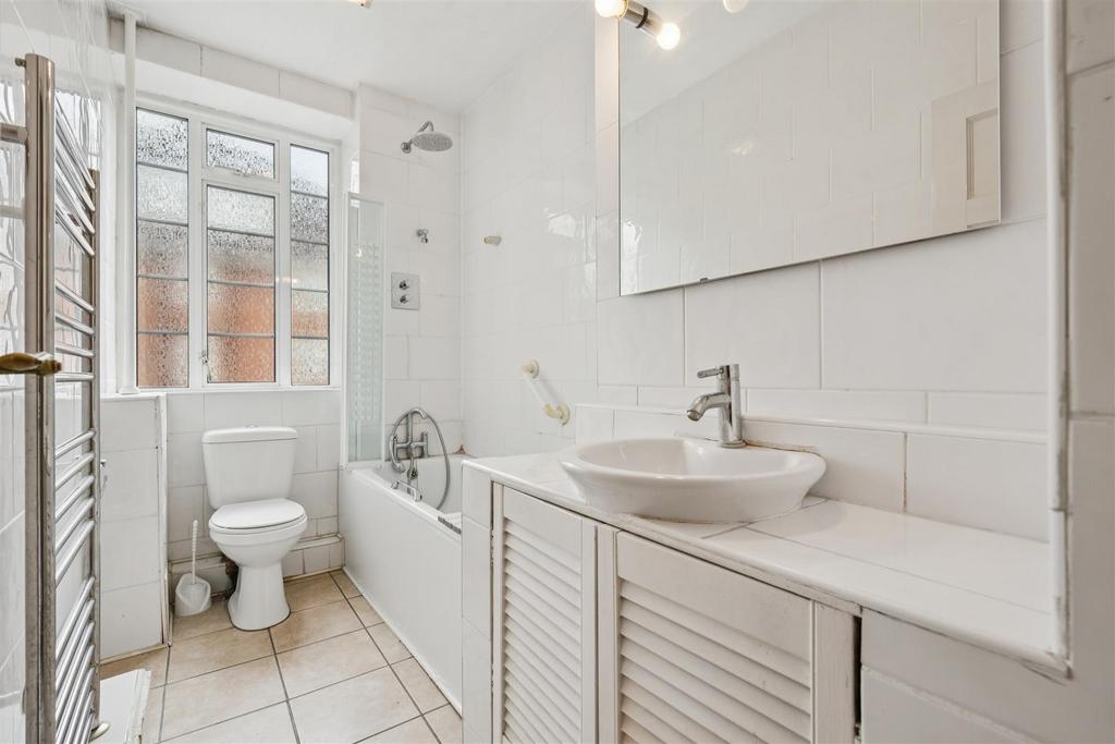 FOR SALE - Watchfield Court, W4