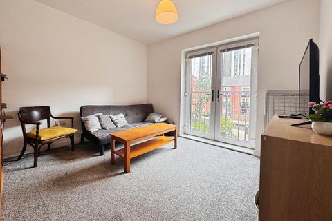 3 bedroom flat for sale, Quantum, Chapeltown Street, Manchester