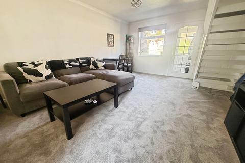 undefined, Avon Close, Calcot, Reading