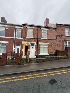 2 bedroom flat to rent, Park Road, Stanley