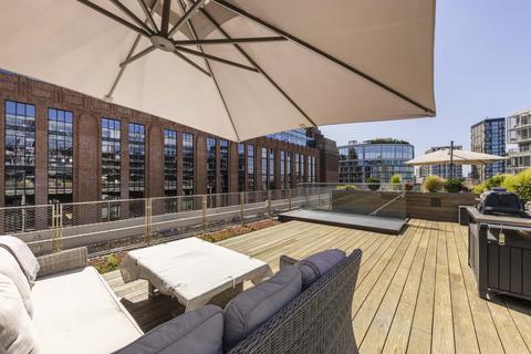 2 bedroom penthouse for sale, Battersea Power Station, Switch House West, Circus Road West, London SW11