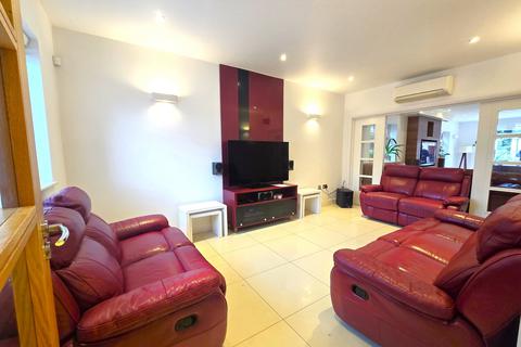 8 bedroom detached house for sale, Elm Lawn Close, Uxbridge, Greater London, UB8