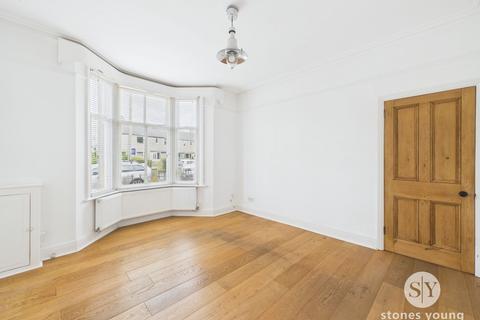 3 bedroom end of terrace house for sale, Waddow View, Waddington, BB7