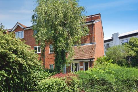 undefined, Green Pond Close, Walthamstow, E17