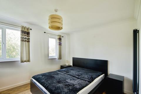 undefined, Green Pond Close, Walthamstow, E17