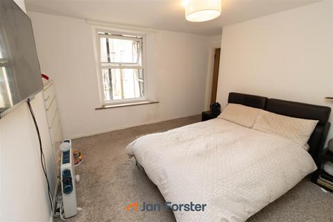 1 bedroom flat for sale, Cleveland Road, North Shields