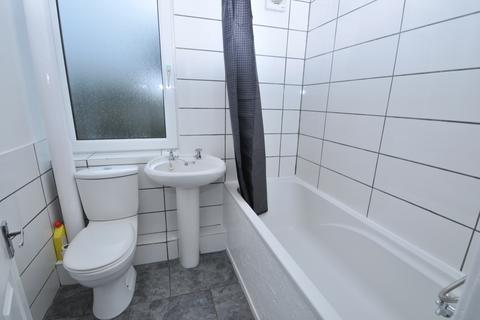 2 bedroom flat for sale, Coronation Avenue, Bristol BS31