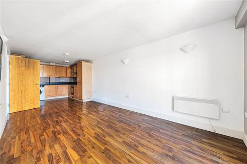 1 bedroom apartment for sale, Station Approach, Epsom, Surrey