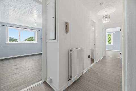 2 bedroom flat for sale, Helmsdale Court, Glasgow G72