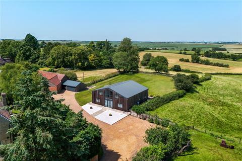 4 bedroom barn conversion for sale, Church Road, Huntingdonshire PE28