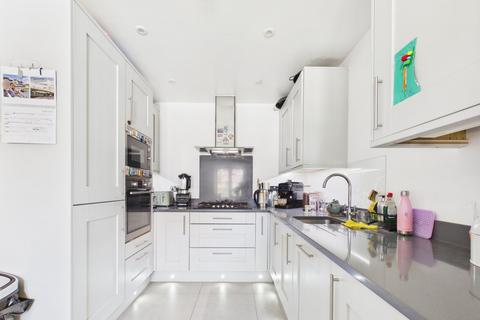 undefined, Oakwood Place, Lane End, High Wycombe, Buckinghamshire, HP14
