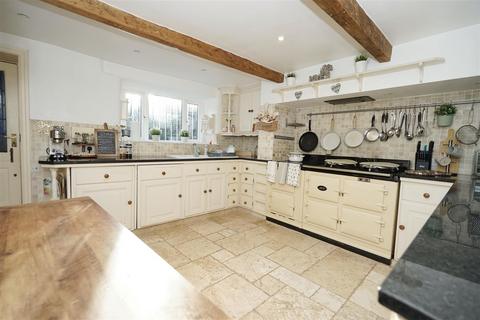 4 bedroom cottage for sale, Bottom O Th Moor, Horwich, Bolton