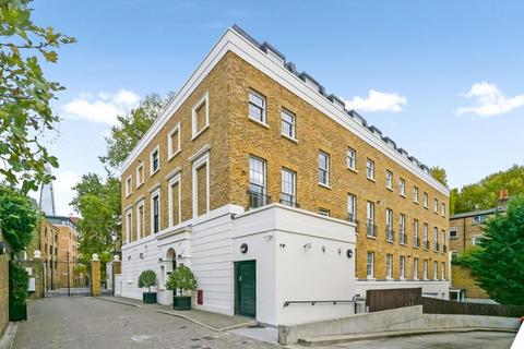 Trinity Street, London, SE1
