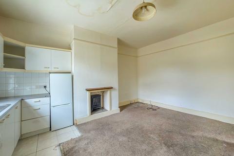 1 bedroom terraced house for sale, Ealand Road, Batley