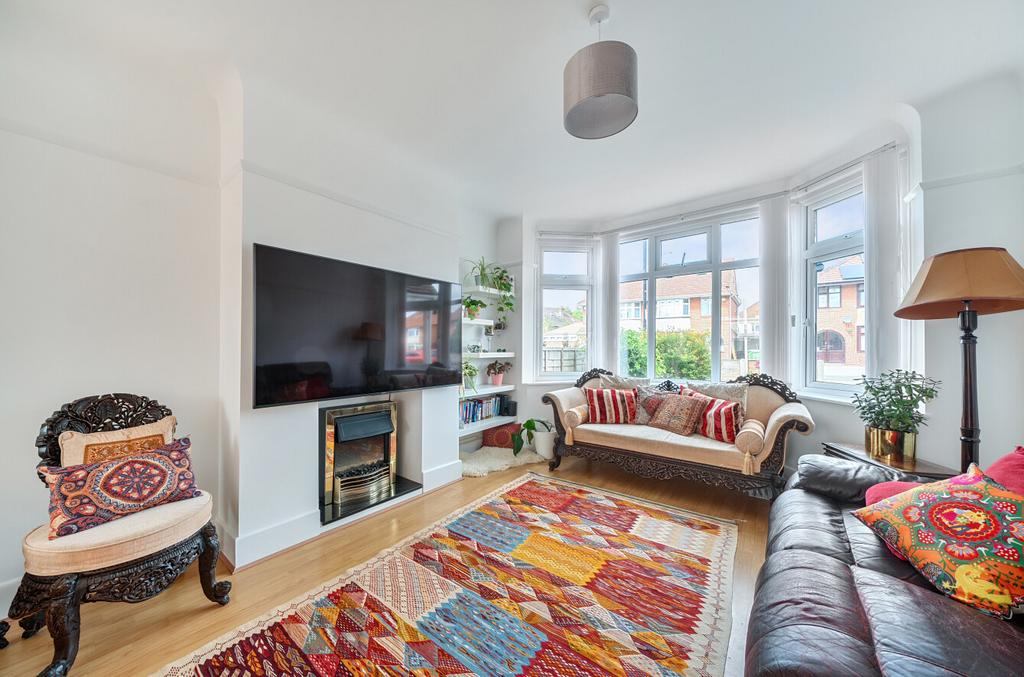 House in Southampton, Millbrook - View 2