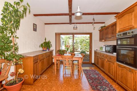 4 bedroom chalet for sale, Sunnyhill Road, Herne Bay CT6