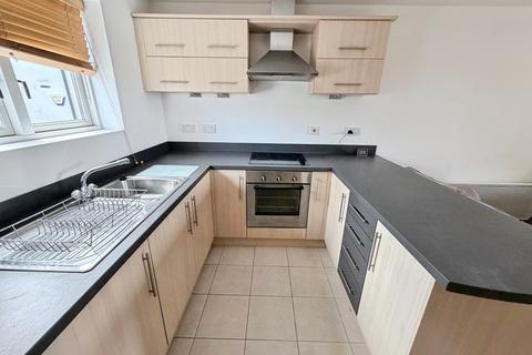 2 bedroom flat for sale, Wood Street, Hinckley