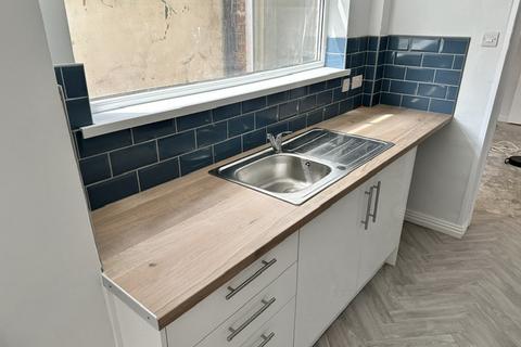2 bedroom terraced house to rent, Kildare Street, Middlesbrough TS1