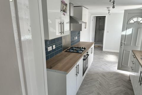 2 bedroom terraced house to rent, Kildare Street, Middlesbrough TS1