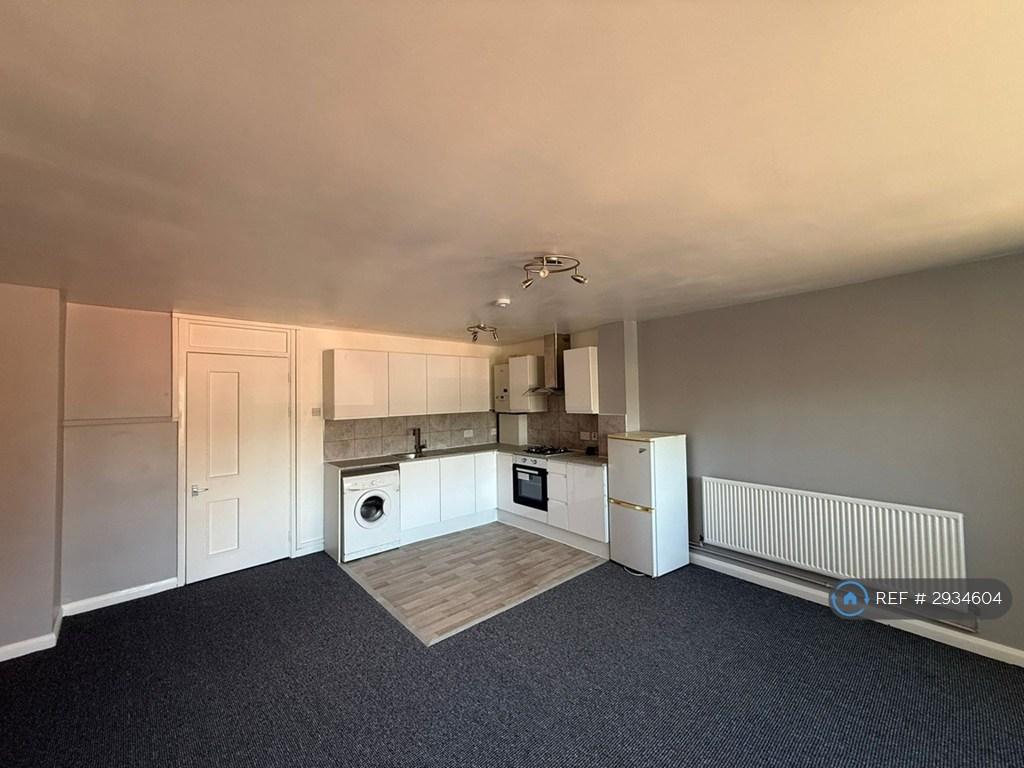 Apartment in Mitcham - View 5