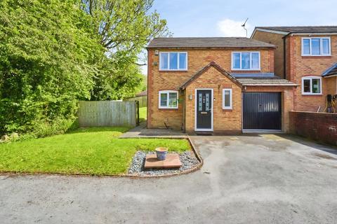 4 bedroom detached house for sale, Bluebell Close, Stoke-on-Trent ST8