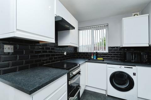 2 bedroom maisonette for sale, Ashen Vale, South Croydon, CR2