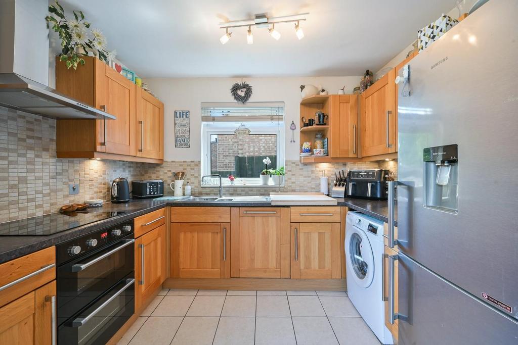 Elmwood drive,
