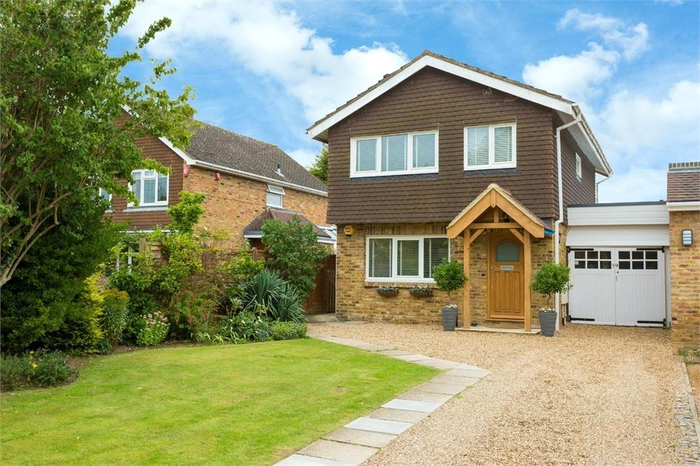 Denham Lane, Chalfont St Peter, Buckinghamshire 4 bed detached house £675,000