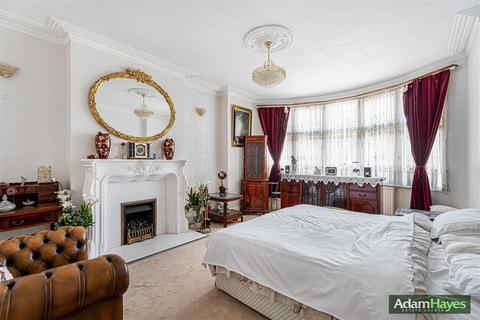 7 bedroom semi-detached house for sale, East End Road, London N3
