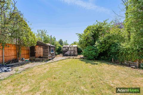 7 bedroom semi-detached house for sale, East End Road, London N3