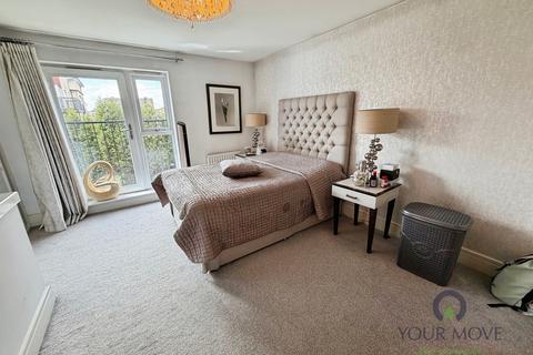 4 bedroom end of terrace house for sale, Brentleigh Way, Hanley, Staffordshire ST1