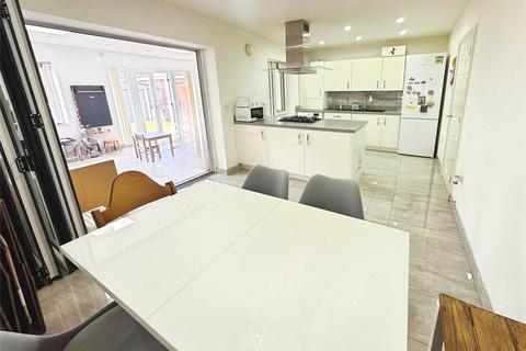 3 bedroom detached house for sale, Bullbridge View, Salford M28