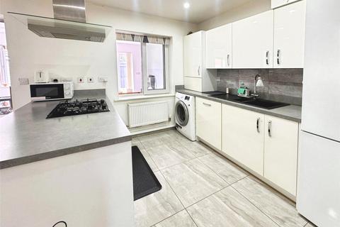 3 bedroom detached house for sale, Bullbridge View, Salford M28