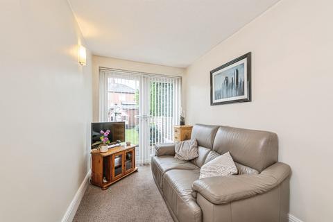 4 bedroom semi-detached house for sale, Kirkgate, Hanging Heaton, Batley