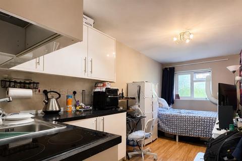undefined, Lydford Road, London NW2