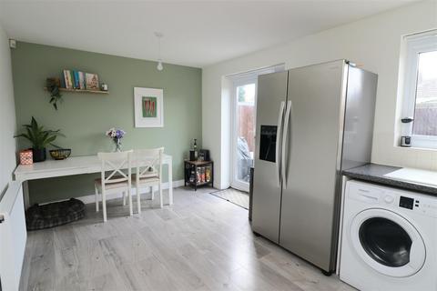 3 bedroom semi-detached house for sale, Sandholme, Market Weighton
