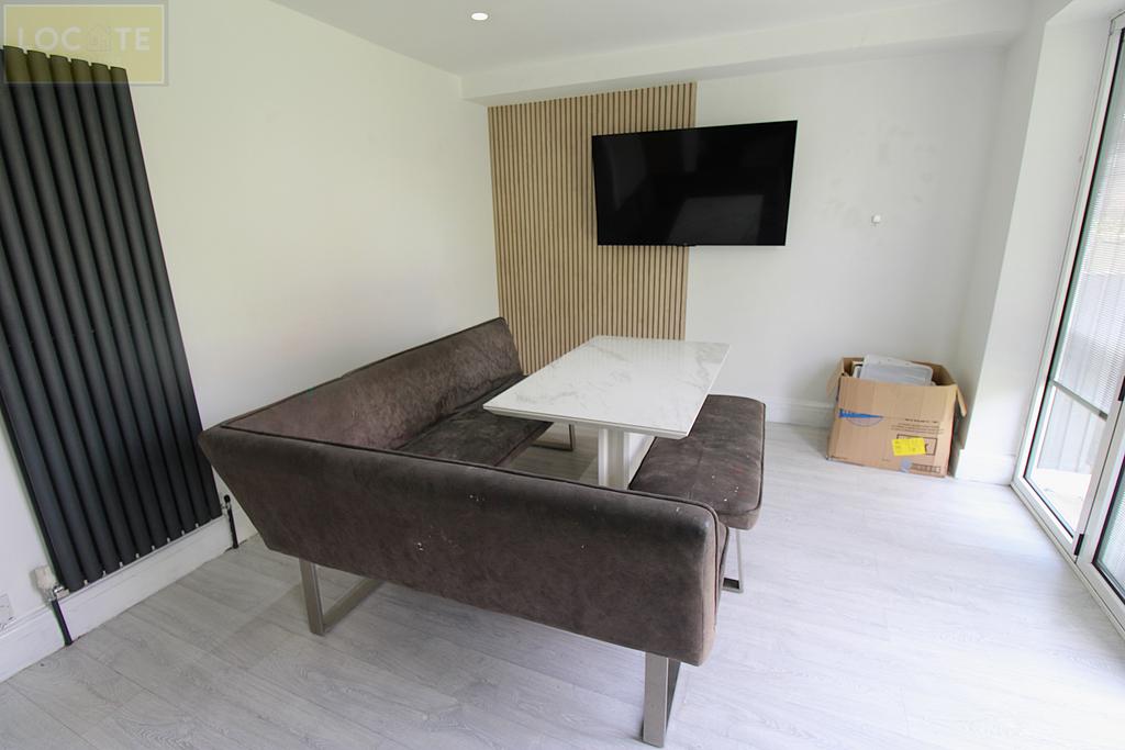 Wyndcliff Drive, Flixton - Widok 5