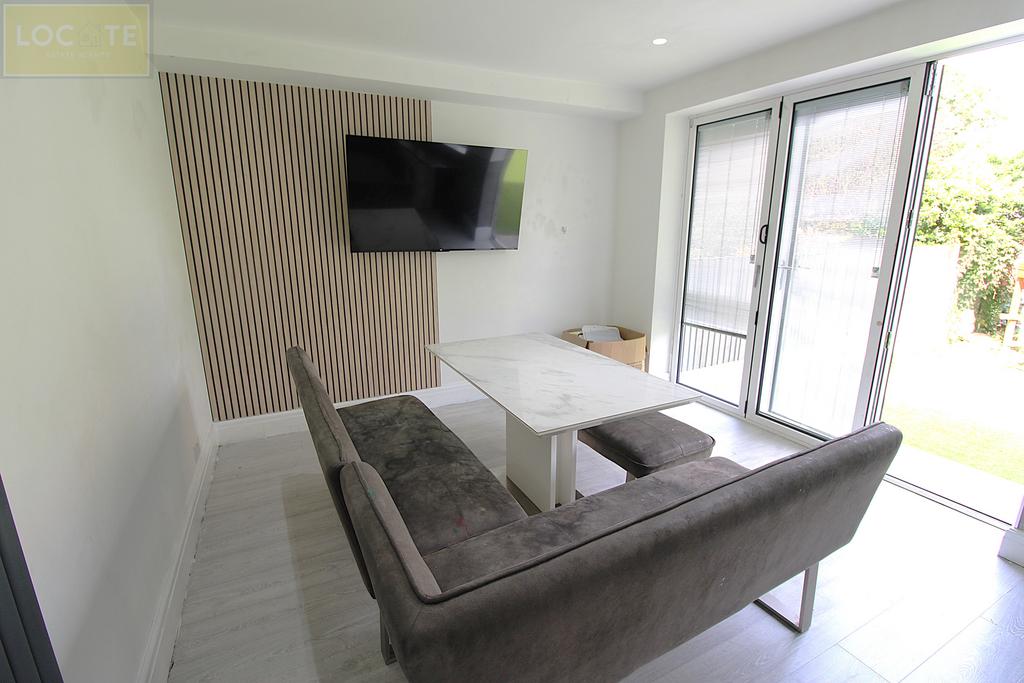 Wyndcliff Drive, Flixton - Widok 6