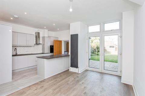 3 bedroom semi-detached house for sale, Ilfracombe Road, Southend-on-Sea, Essex, SS2