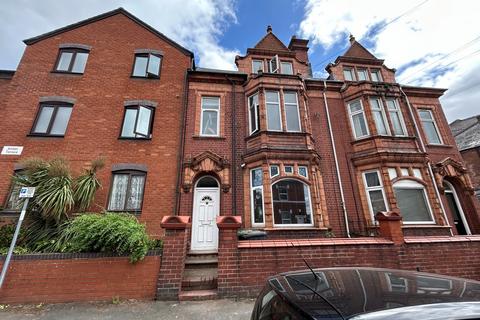 1 bedroom apartment to rent, Lea Street, Kidderminster, DY10