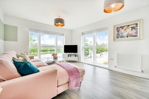 1 bedroom flat for sale, Narwhal Crescent, Wouldham, Rochester, Kent, ME1 3YP