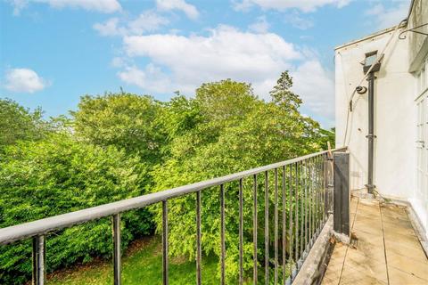 1 bedroom flat to rent, Holly Lodge Mansions, London N6