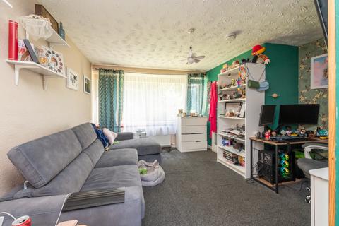 2 bedroom terraced house for sale, Orchard Court, Dundee DD4